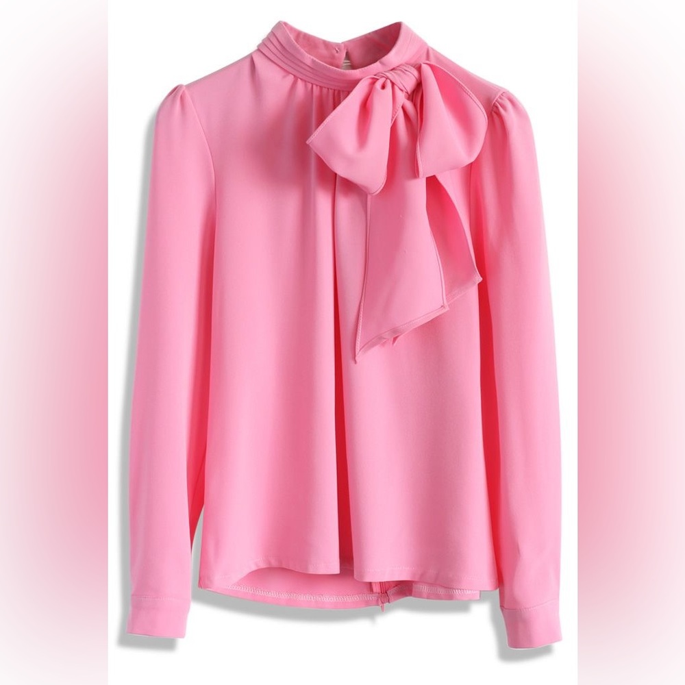 Chicwish - KISS ME BOW TOP IN CANDY PINK